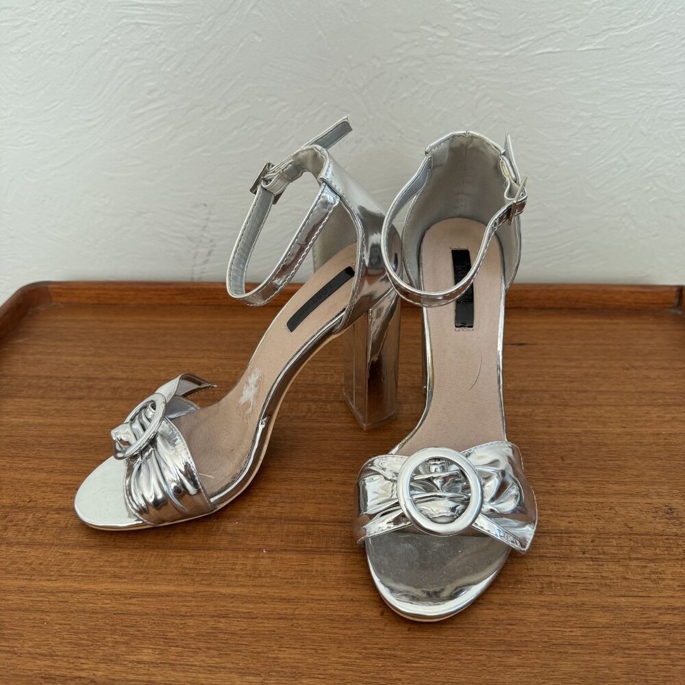 Lost Ink Silver Buckle Heels Size 38